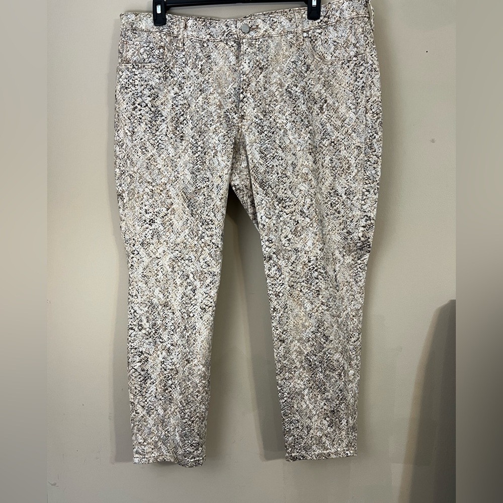 Express Pattern Jeans - image 1